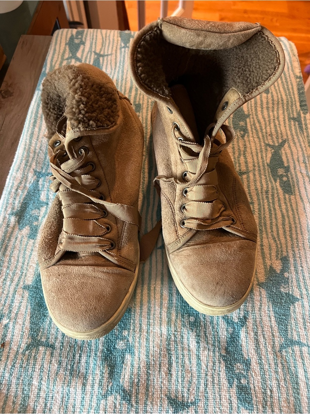 Lanvin Tan Brown Shearling-Lined Sneaker Interior
